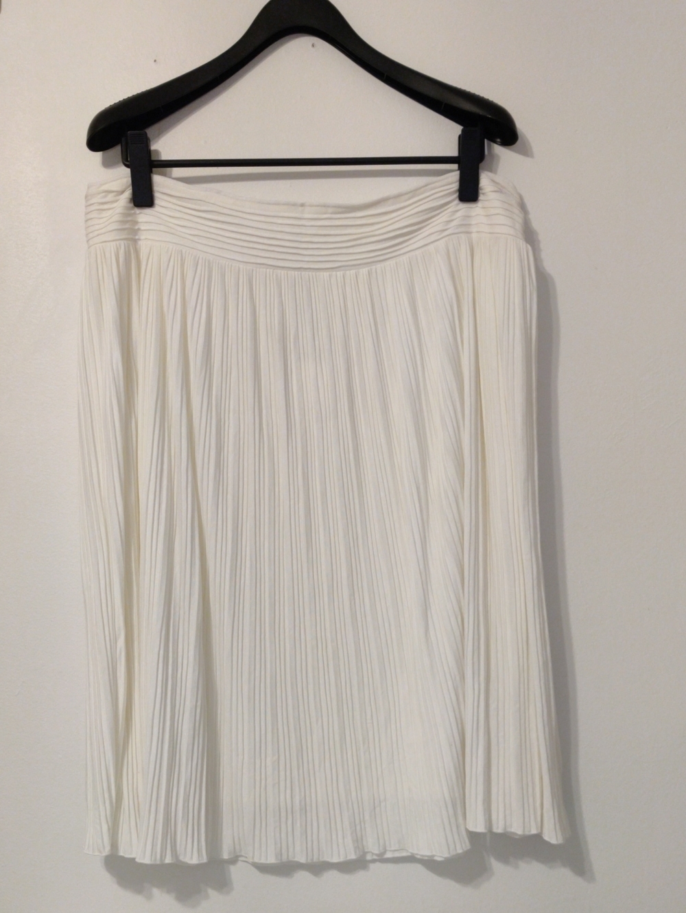 Calvin Klein Cream Pleated Midi Skirt